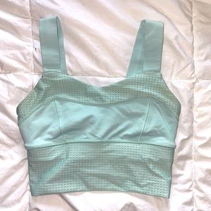 Lululemon sports bra!!